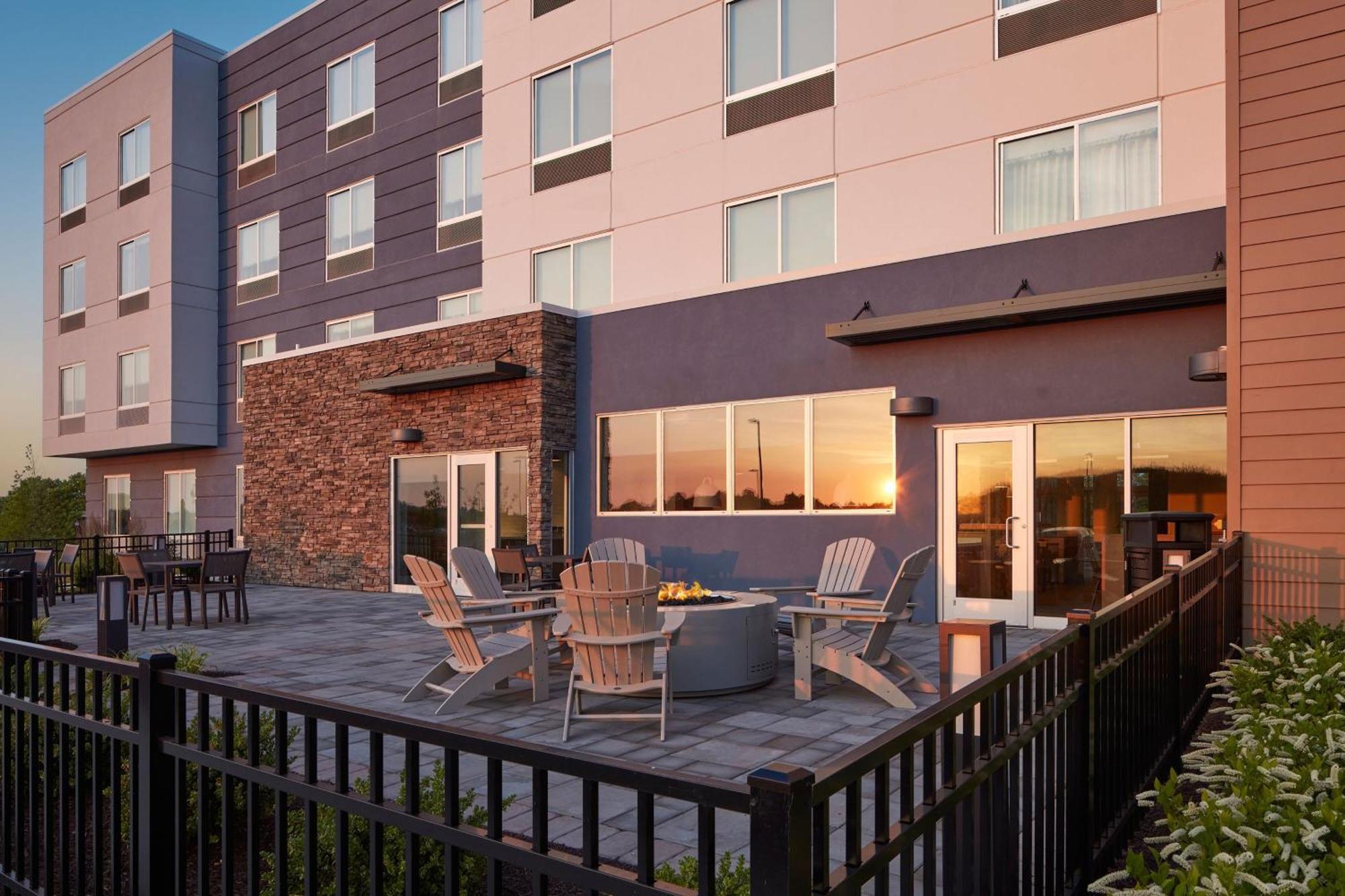 Fairfield By Marriott Inn & Suites Middletown Exterior photo